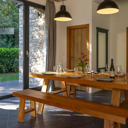 Βίλα Unique Design Doris