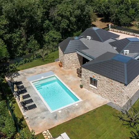 Unique Design Doris Villa *