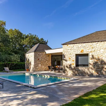 Unique Design Doris Villa *