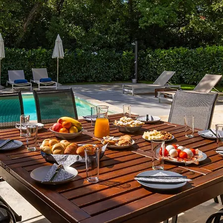 Unique Design Doris Villa *