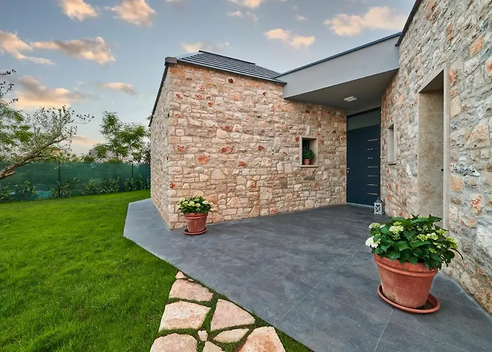 Unique Design Doris *