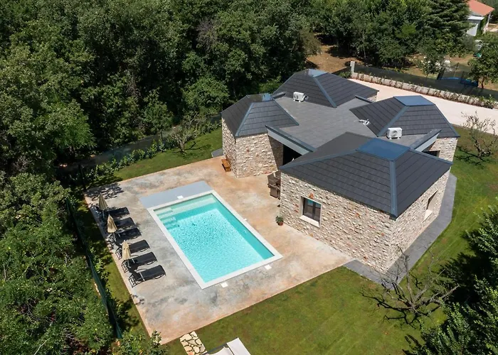 Unique Design Doris Villa *