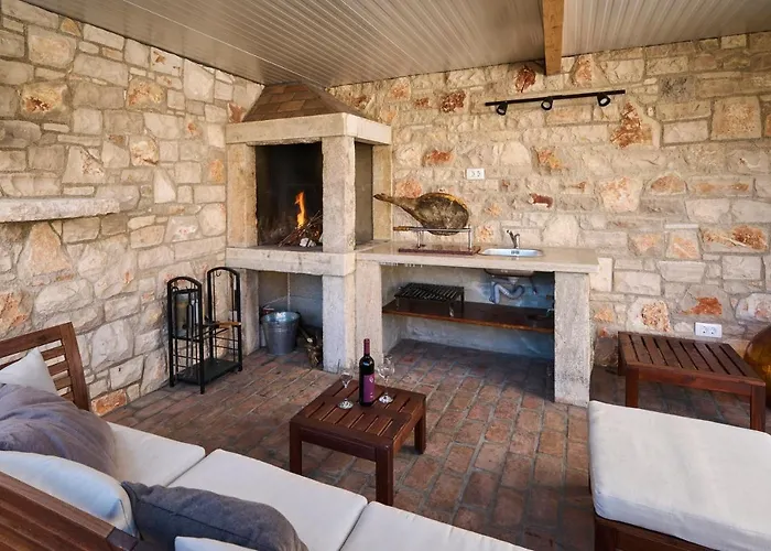 Unique Design Doris Villa