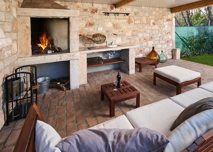 Unique Design Doris Umag