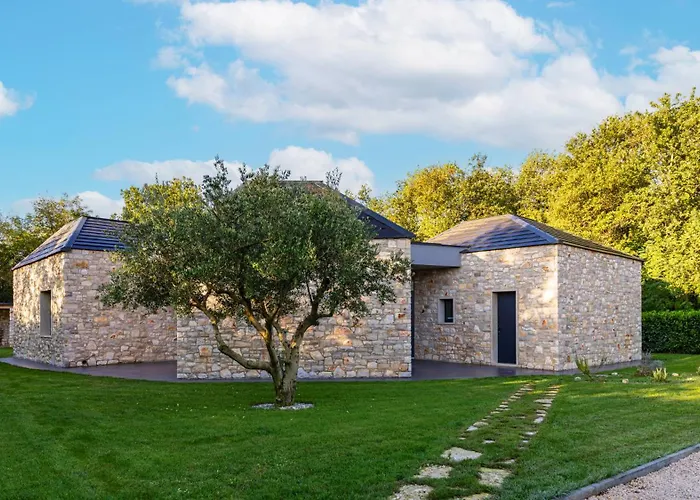 Unique Design Doris * Umag