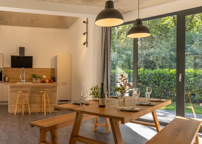 Unique Design Doris Villa *