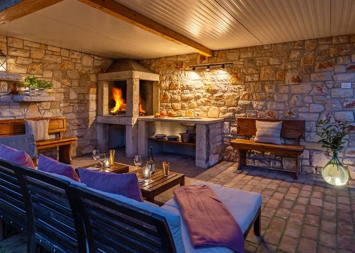 Unique Design Doris * Umag