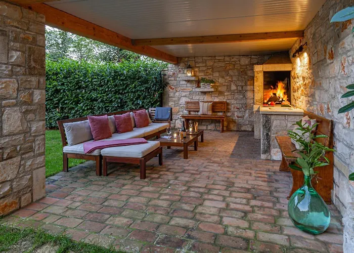 Unique Design Doris * Umag